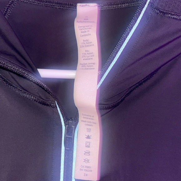 Lululemon Sleek Performance 1/2 Zip Hoodie - Picture 3 of 3